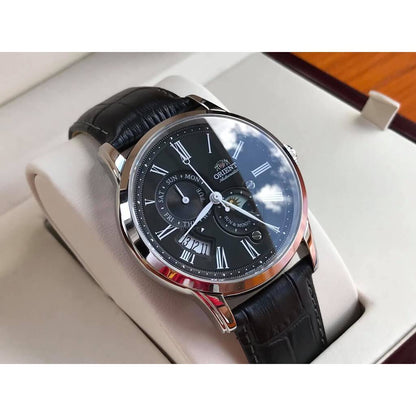 ORIENT: Mechanical Classic Watch, Leather Strap - 42.5mm (AK00004B)