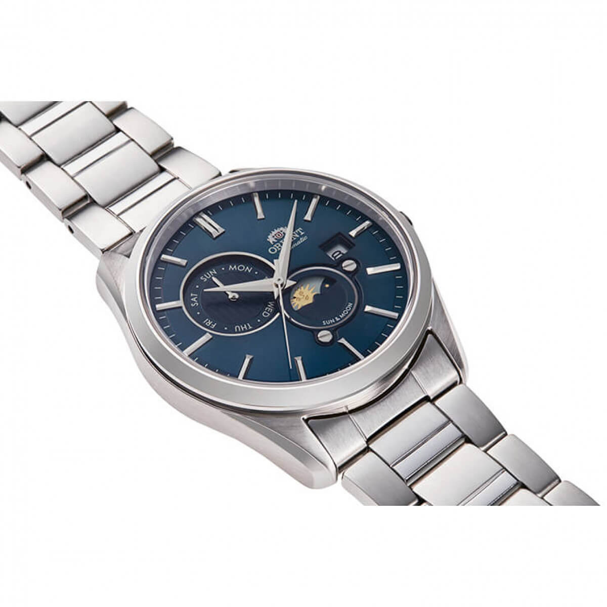 ORIENT: Mechanical Contemporary Watch, Metal Strap - 41.5mm (RA-AK0303L)