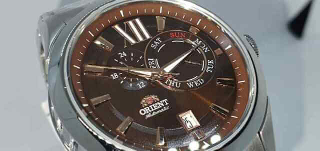 ORIENT: Mechanical Sports Watch, Metal Strap - 42.0mm (ET0X003T)